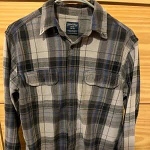Small men flannel shirt.